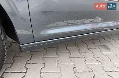 Минивэн Volkswagen Caddy 2010 в 