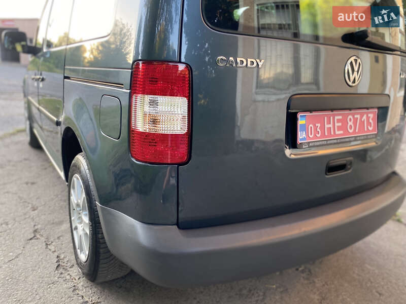 Мінівен Volkswagen Caddy 2005 в Хмельницькому