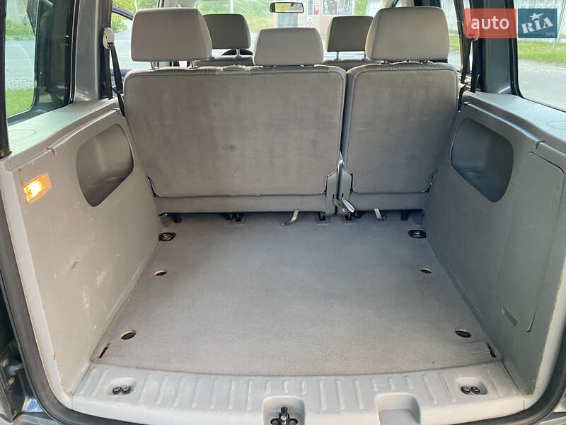Мінівен Volkswagen Caddy 2005 в Хмельницькому
