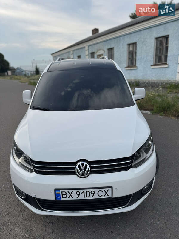 Минивэн Volkswagen Caddy 2014 в Хмельницком