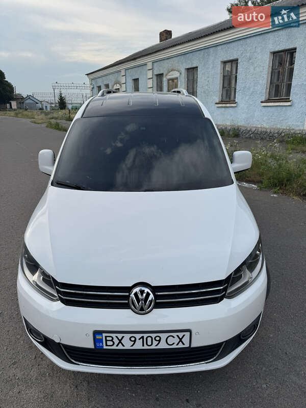 Минивэн Volkswagen Caddy 2014 в Хмельницком