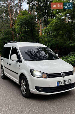 Минивэн Volkswagen Caddy 2013 в Киеве