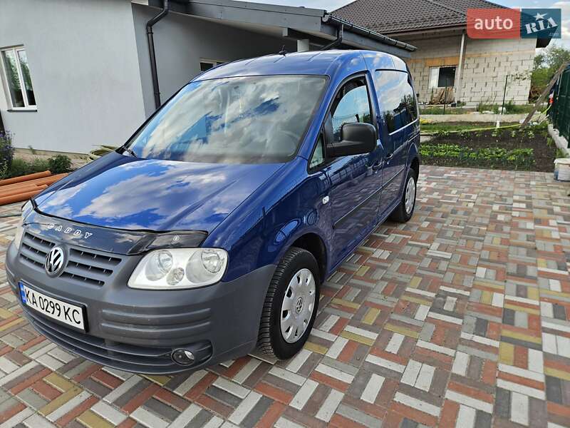 Минивэн Volkswagen Caddy 2007 в Киеве
