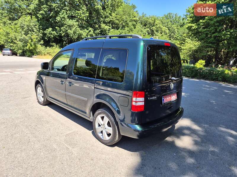 Минивэн Volkswagen Caddy 2012 в Полтаве