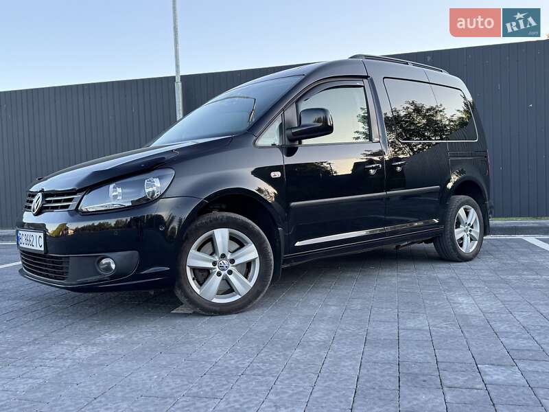 Минивэн Volkswagen Caddy 2013 в Самборе