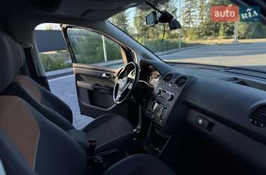 Минивэн Volkswagen Caddy 2013 в 