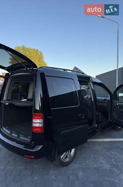 Минивэн Volkswagen Caddy 2013 в 