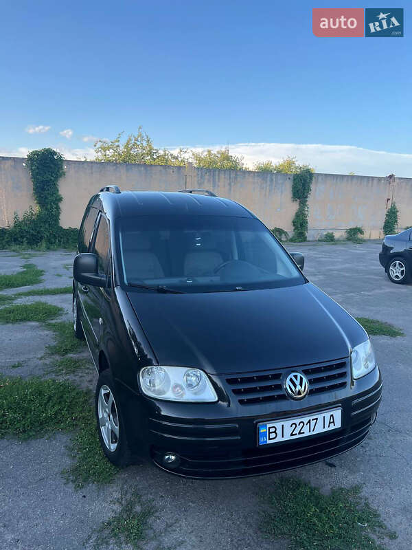 Минивэн Volkswagen Caddy 2008 в Лубнах