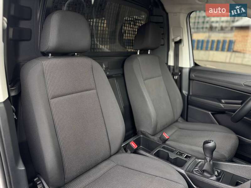Грузовой фургон Volkswagen Caddy 2021 в Киеве