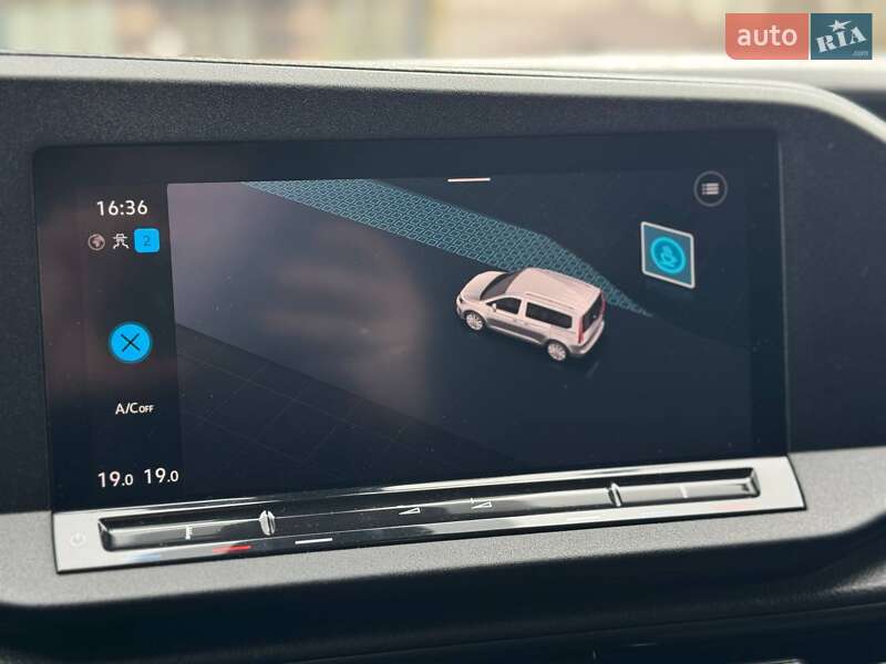 Грузовой фургон Volkswagen Caddy 2021 в Киеве