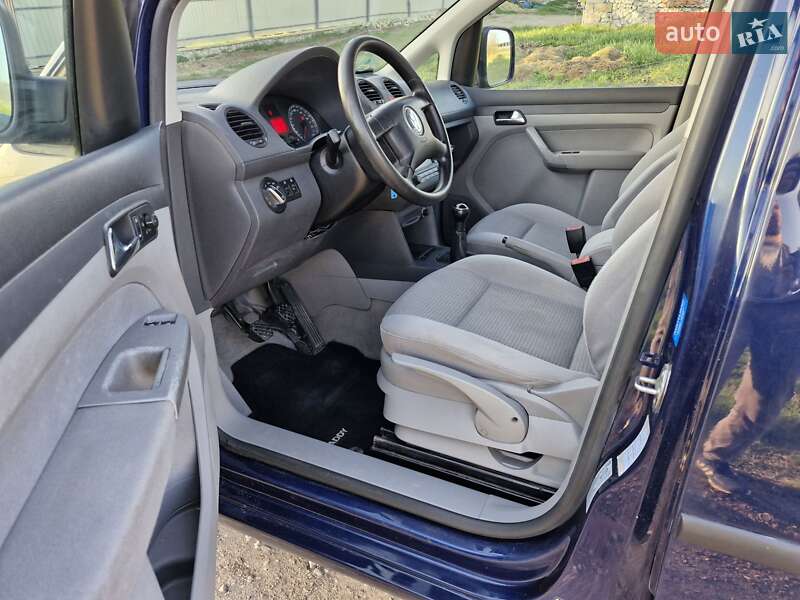 Минивэн Volkswagen Caddy 2005 в Збараже