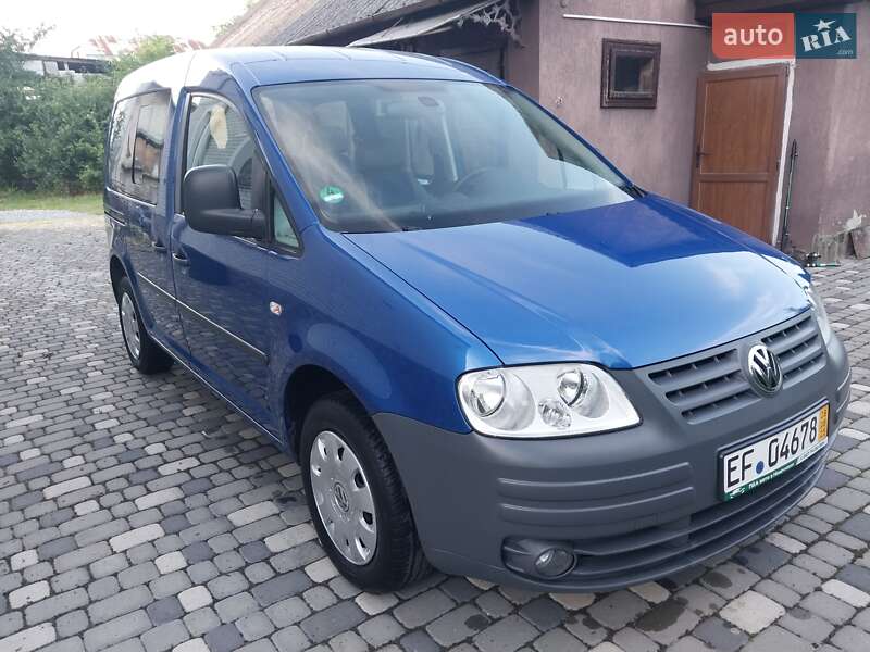 Минивэн Volkswagen Caddy 2009 в Ходорове