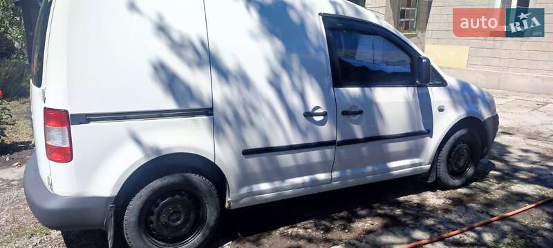 Минивэн Volkswagen Caddy 2005 в Петриковке