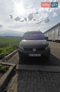 Мінівен Volkswagen Caddy 2012 в 