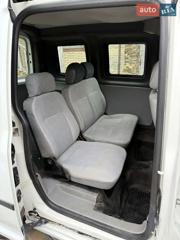 Минивэн Volkswagen Caddy 2004 в Харькове