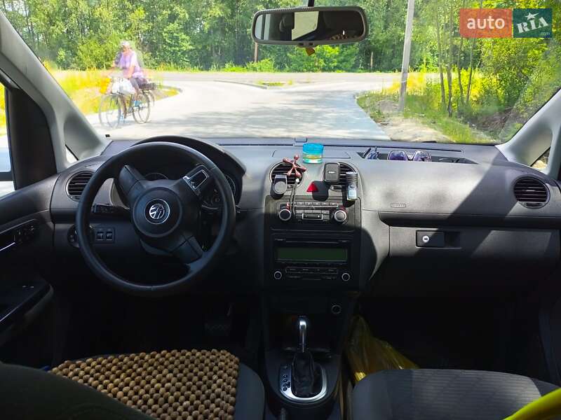 Минивэн Volkswagen Caddy 2011 в Шептицькому