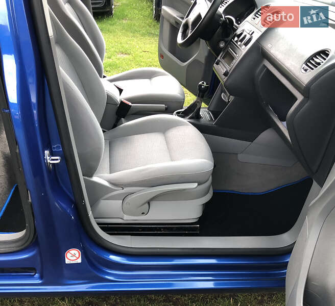 Минивэн Volkswagen Caddy 2005 в Тернополе