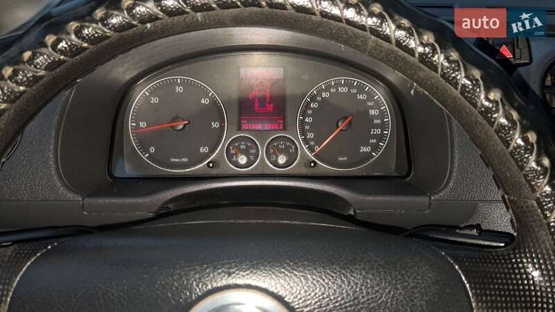Минивэн Volkswagen Caddy 2005 в Коростене