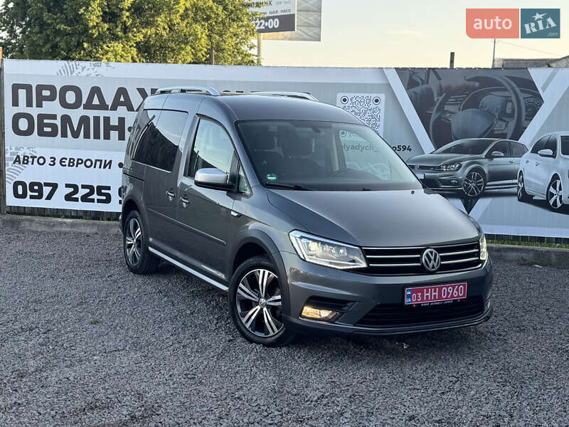 Мінівен Volkswagen Caddy 2017 в Сарнах
