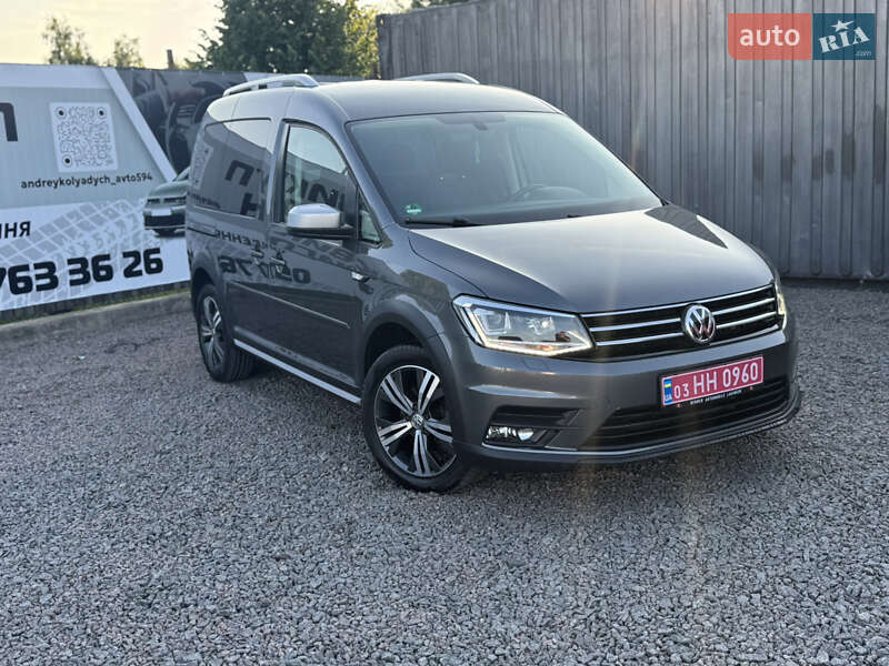 Мінівен Volkswagen Caddy 2017 в Сарнах
