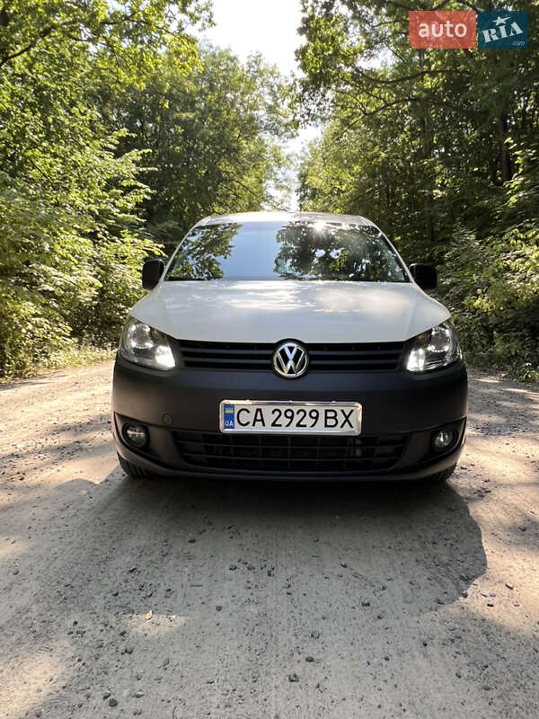 Минивэн Volkswagen Caddy 2014 в Умани