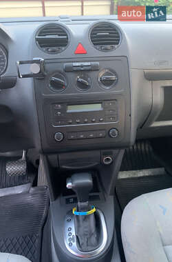 Минивэн Volkswagen Caddy 2010 в 