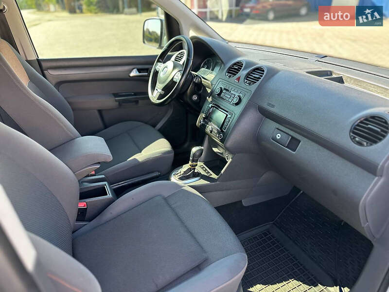 Мінівен Volkswagen Caddy 2013 в Кривому Розі