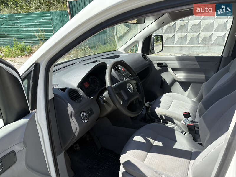 Мінівен Volkswagen Caddy 2005 в Києві