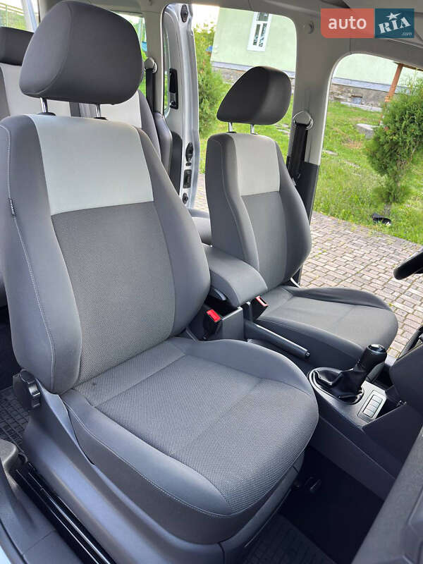 Мінівен Volkswagen Caddy 2013 в Коломиї фото 40 Мінівен Volkswagen Caddy 2013 в Коломиї