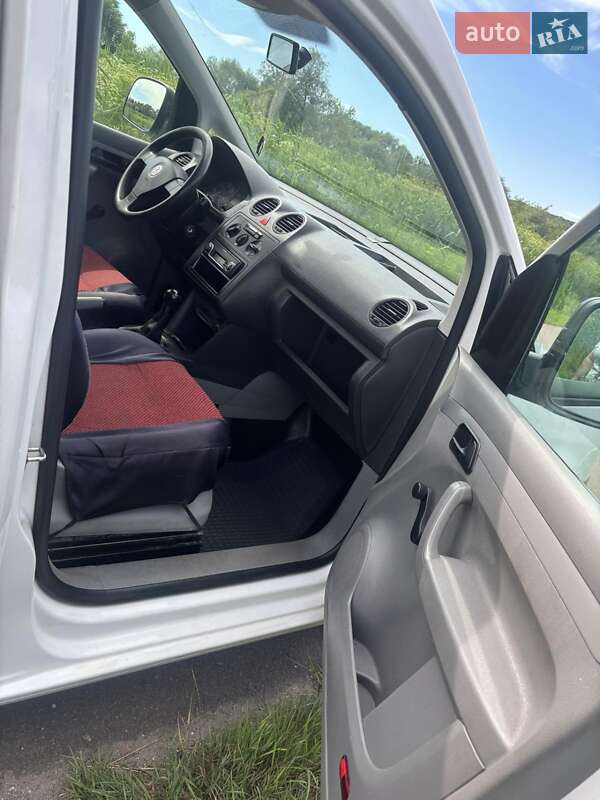 Минивэн Volkswagen Caddy 2008 в Тернополе фото 14 Минивэн Volkswagen Caddy 2008 в Тернополе