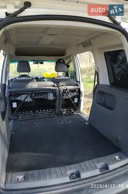 Минивэн Volkswagen Caddy 2010 в 