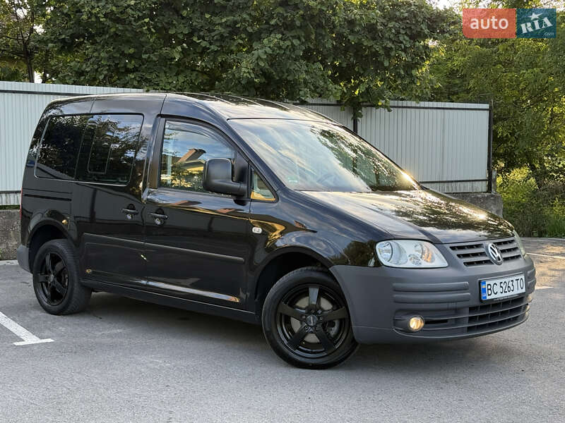 Минивэн Volkswagen Caddy 2004 в Самборе