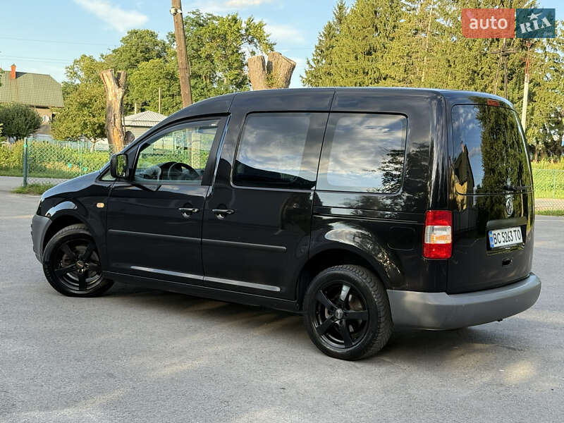 Минивэн Volkswagen Caddy 2004 в Самборе