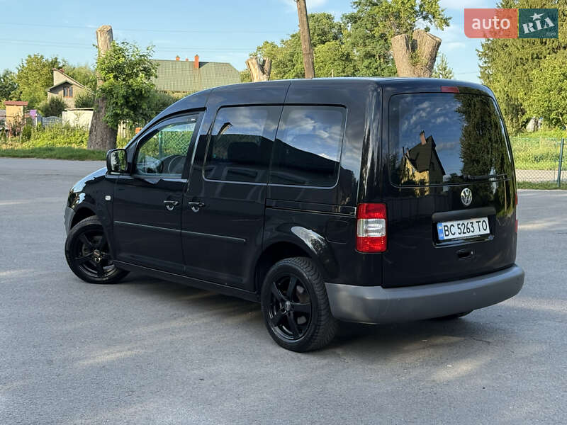 Минивэн Volkswagen Caddy 2004 в Самборе