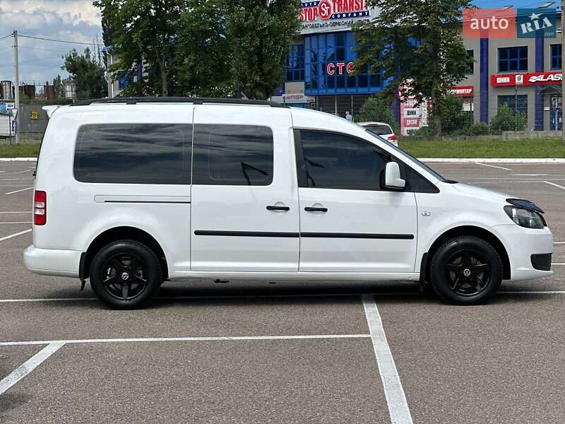 Минивэн Volkswagen Caddy 2011 в Житомире