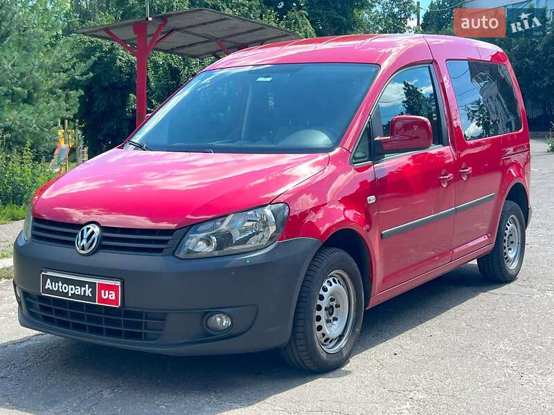 Минивэн Volkswagen Caddy 2012 в Киеве