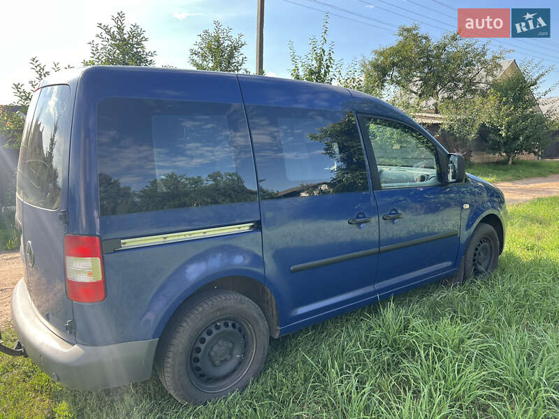 Минивэн Volkswagen Caddy 2010 в Чернигове