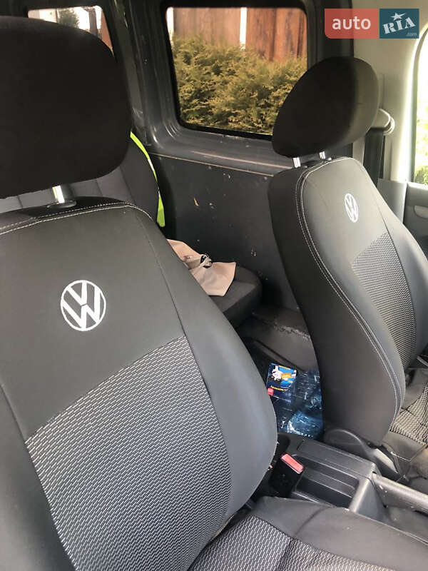 Минивэн Volkswagen Caddy 2012 в Львове