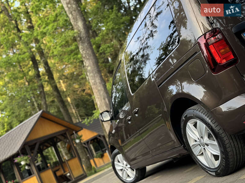 Минивэн Volkswagen Caddy 2017 в Трускавце