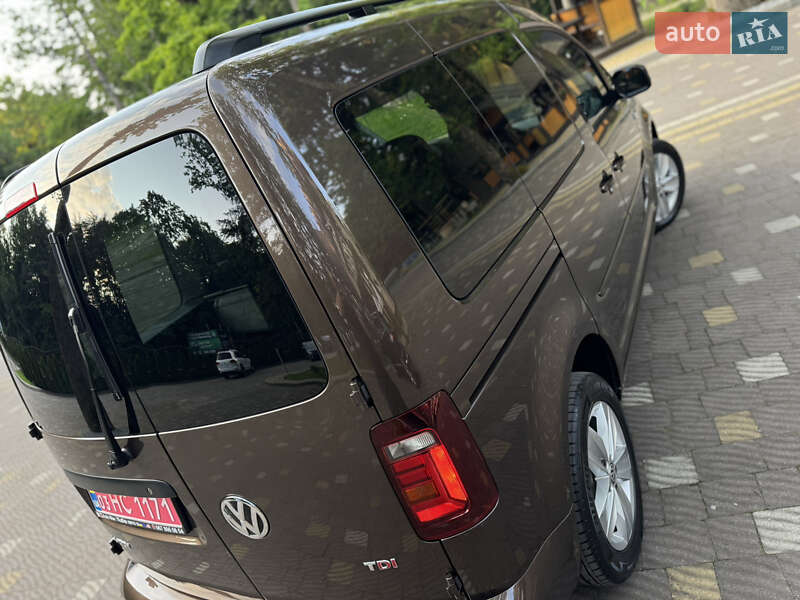 Минивэн Volkswagen Caddy 2017 в Трускавце