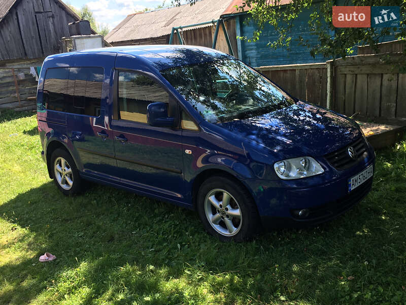 Минивэн Volkswagen Caddy 2008 в 