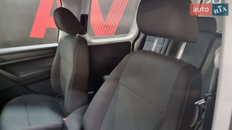 Минивэн Volkswagen Caddy 2017 в Киеве