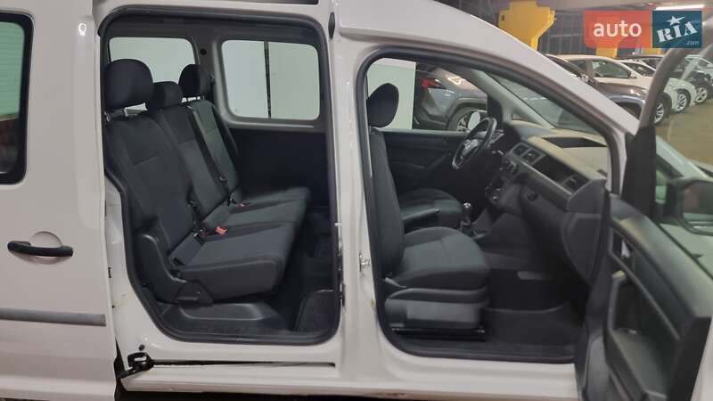Минивэн Volkswagen Caddy 2017 в Киеве