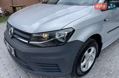 Грузовой фургон Volkswagen Caddy 2015 в 