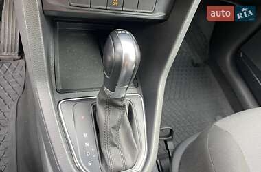 Грузовой фургон Volkswagen Caddy 2015 в 