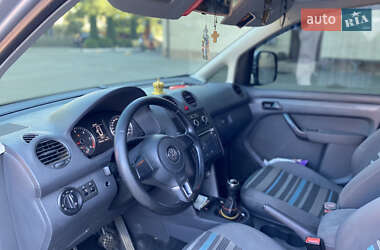 Минивэн Volkswagen Caddy 2011 в 