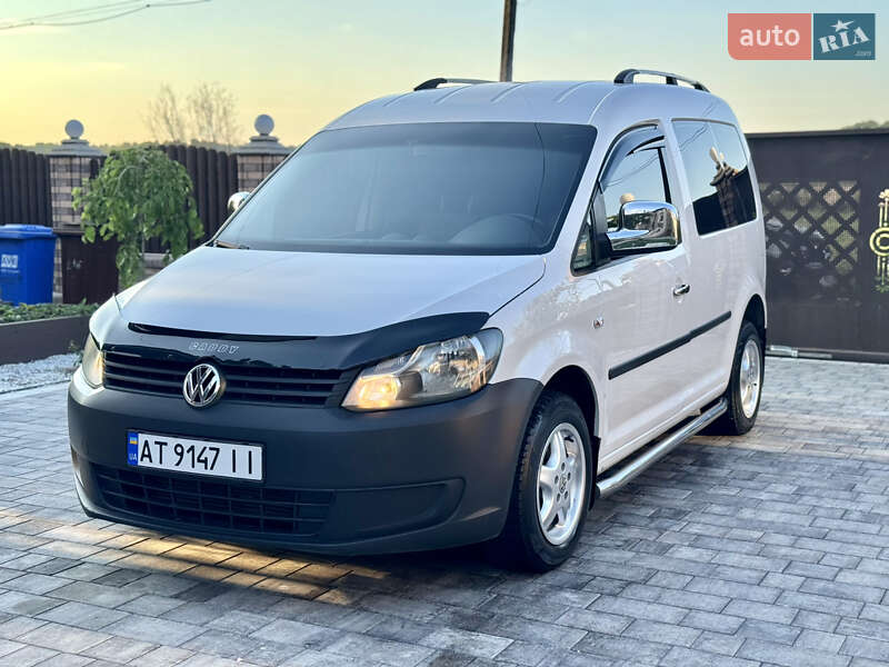 Volkswagen Caddy 2011