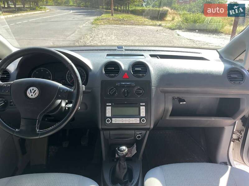 Минивэн Volkswagen Caddy 2008 в Южноукраинске