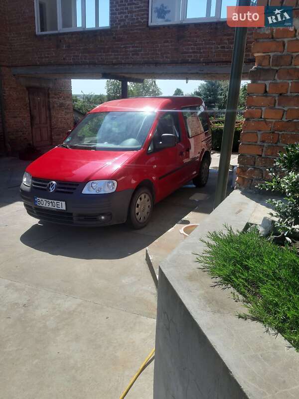 Мінівен Volkswagen Caddy 2009 в Підгайцях