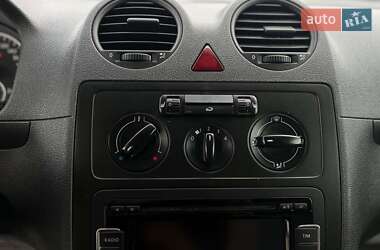 Грузовой фургон Volkswagen Caddy 2011 в 